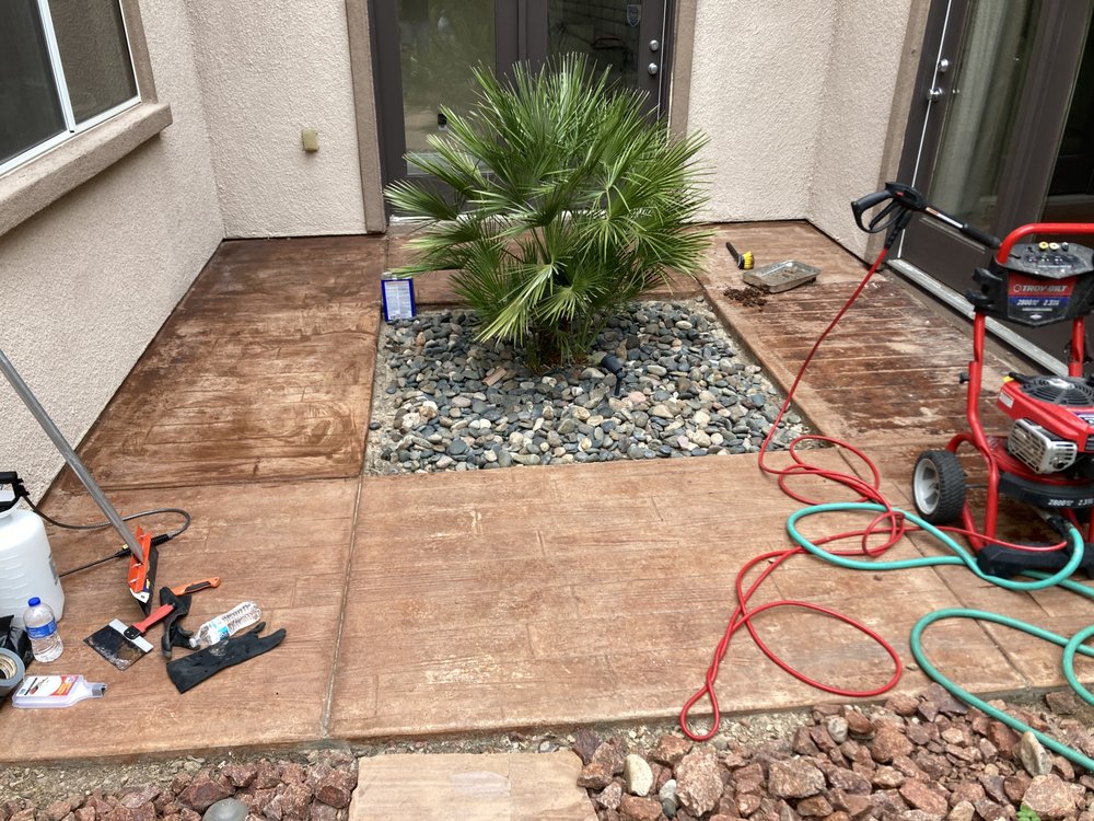 Slide of Fix it Franco