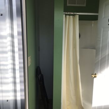 Riders Rest - Shower 1 of 2.  Kept clean - Campgrounds Near Me - Elk City, Idaho