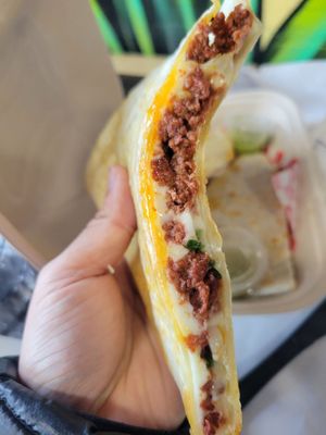 Los Plebes Tacos by null