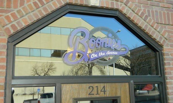 Boonie's On the Avenue by null