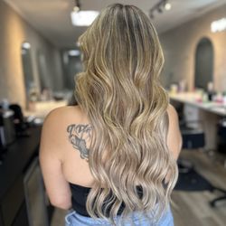 Blendy Beauty Studio - Blonde Balayage