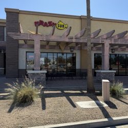 Steve’s Krazy Sub - Outside