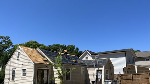 Jvt Roofing & Home Renovations Logo