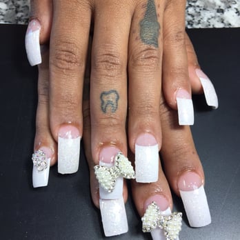 Nail Gallery - Bling bling bow - Nail Salons Near Me - Norcross, Georgia