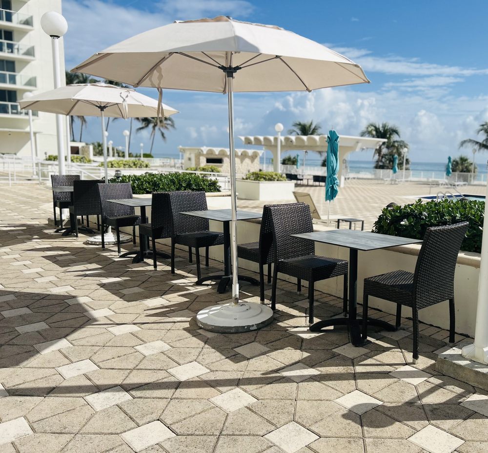 Arlen Beach Restaurant
