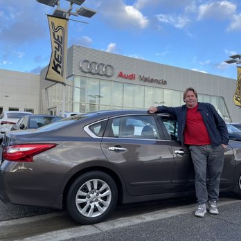 Audi Valencia - Car Dealers Near Me - Valencia, California