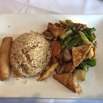 Shanghai Garden - Tofu with Vegetables - Chinese Near Me - Centennial, Colorado Shanghai Garden - Tofu with Vegetables - Chinese Near Me - Centennial, Colorado