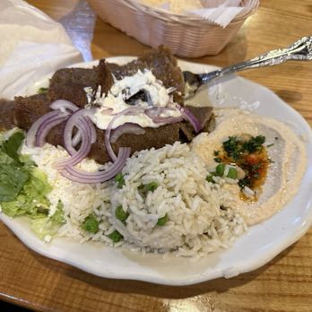 Albasha - Gyro dinner plate - Lebanese Near Me - Slidell, Louisiana