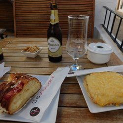 pasteleria desabors - Croque-Monsieur, cold beers, and a slice of Roscón de Reyes