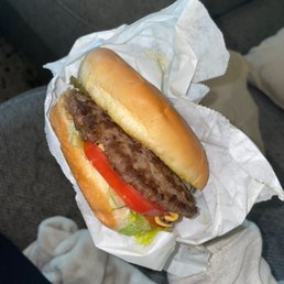 Cheeseburger. Cheeseburger.