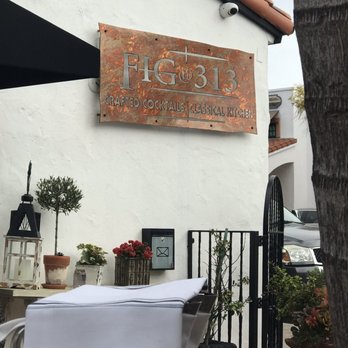 Fig 313 - Front entrance on El Camino Real - New American Near Me - San Clemente, California