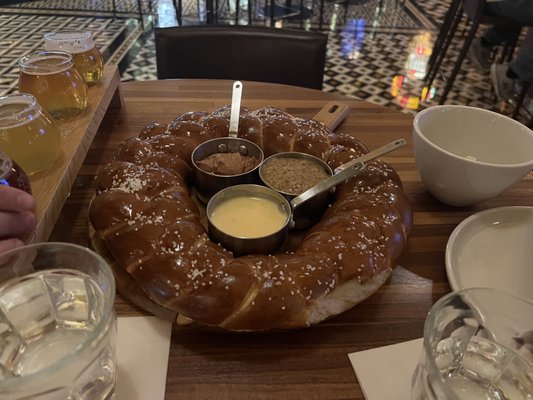 Night Shift Brewing Kitchen & Tap by null