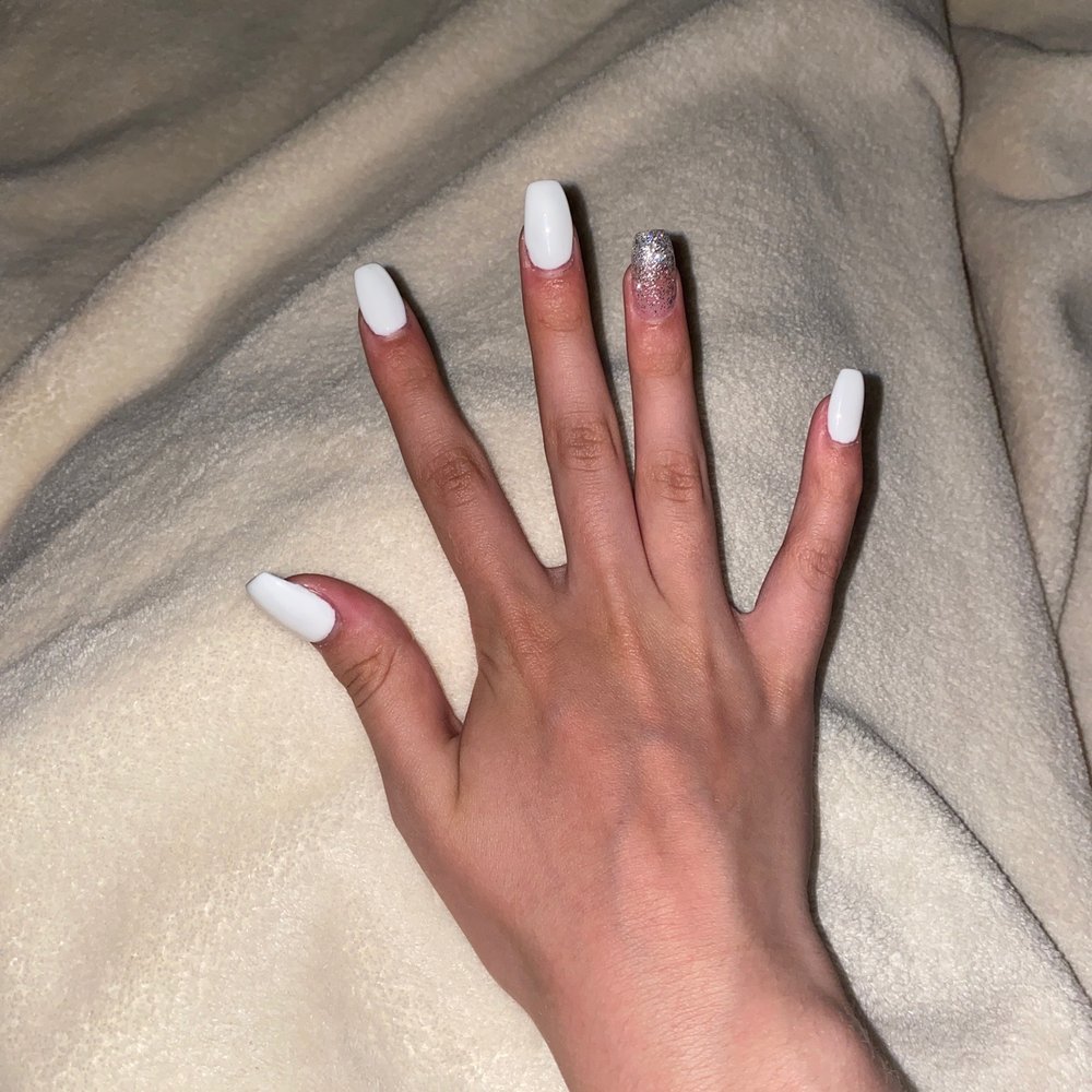 White and holographic glitter acrylic nails