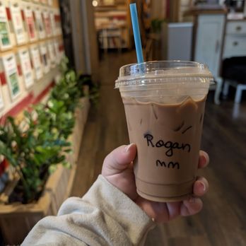 Foxy Loxy Cafe - Mexican Mocha with almond milk - Cafes Near Me - Savannah, Georgia