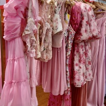 Shop Len Boutique - Accessories Near Me - Kansas City, Missouri Shop Len Boutique - Accessories Near Me - Kansas City, Missouri