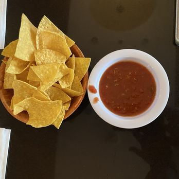 Aca Las Tortas - Chips & salsa - Mexican Near Me - Lynnwood, Washington Aca Las Tortas - Chips & salsa - Mexican Near Me - Lynnwood, Washington