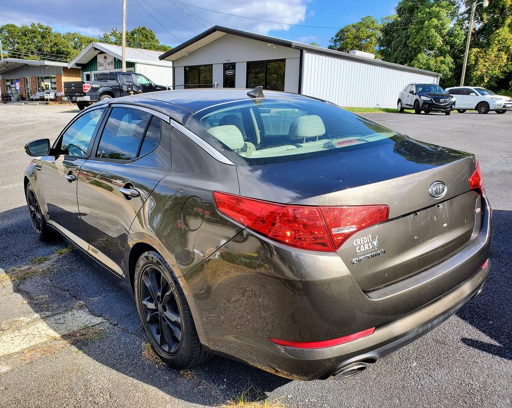 Everybody Rides Auto Sales SKY RIDE AUTO SALE - Updated June 2026 - 36 Photos - 906 E Jackson St ...
