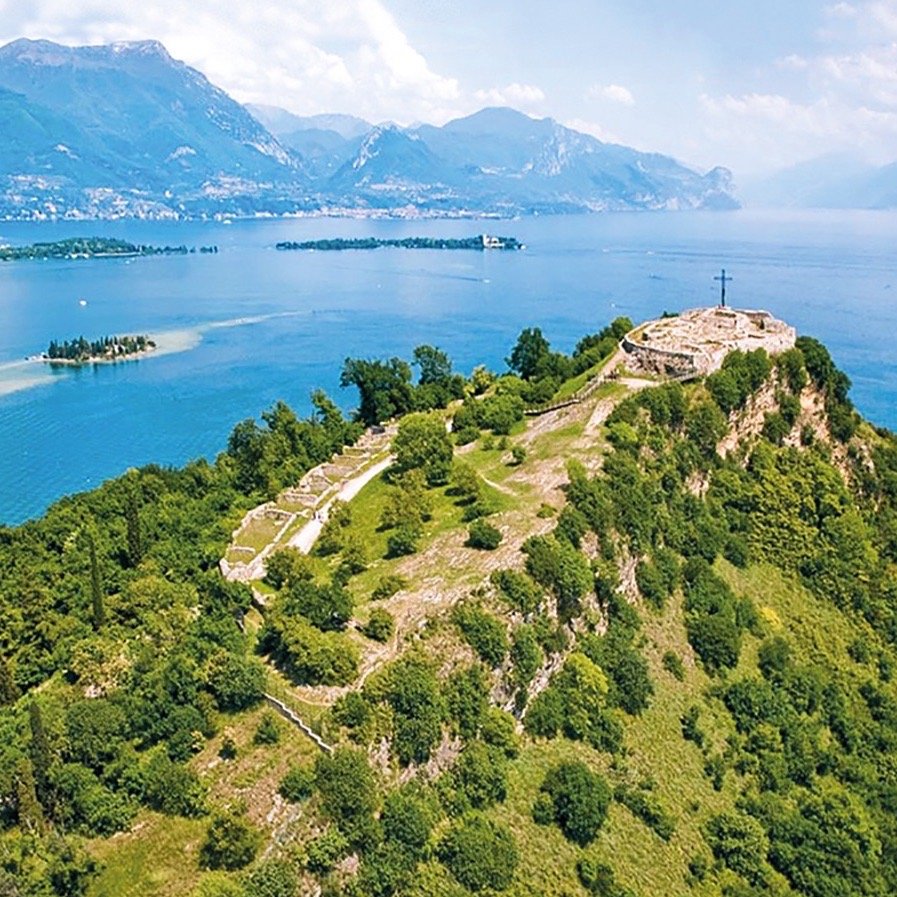 STEILUFERWEG AM ROCCA DI MANERBA Manerba del Garda, Brescia, Italy Active Life Yelp STEILUFERWEG AM ROCCA DI MANERBA Manerba del Garda, Brescia, Italy Active Life Yelp