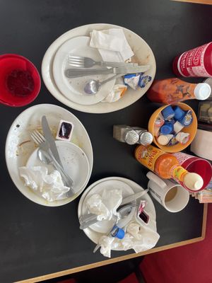 Busy Bee Café by null