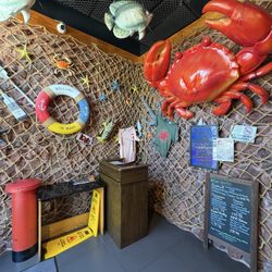 Mr. & Mrs. Crab - North Lauderdale