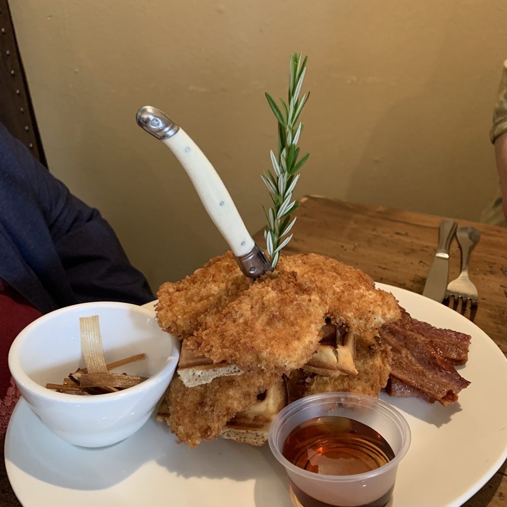 Gino's - Chicken and waffles - Italian Near Me - Salinas, California Gino's - Chicken and waffles - Italian Near Me - Salinas, California