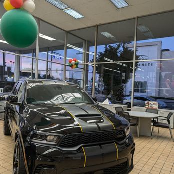 Glendale Dodge Chrysler Jeep Ram - Car Dealers Near Me - Glendale, California Glendale Dodge Chrysler Jeep Ram - Car Dealers Near Me - Glendale, California