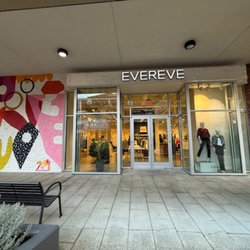 EVEREVE Redmon storefront
