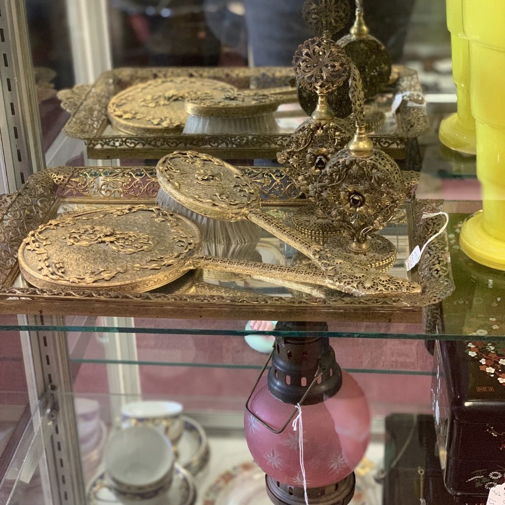 Got 2 Have it! Antiques - Antiques Near Me - Vero Beach, Florida Got 2 Have it! Antiques - Antiques Near Me - Vero Beach, Florida