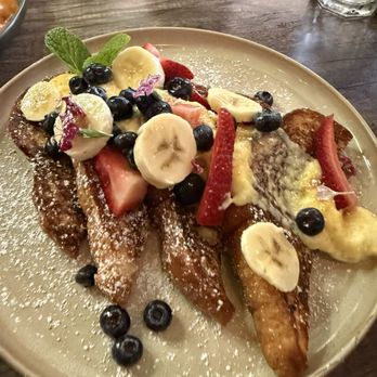 Cocina De Barrio - Crème brûlée French toast - Breakfast & Brunch Near Me - San Diego, California Cocina De Barrio - Crème brûlée French toast - Breakfast & Brunch Near Me - San Diego, California