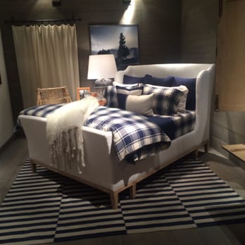 Ralph Lauren - Huge sleigh bed how do you get this into your house? - Men's Clothing Near Me - Chicago, Illinois