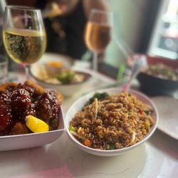 General Tso's Mushroom & Vegetable Fried Rice w| Beyond Beef