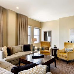 Colcord Hotel Oklahoma City, Curio Collection by Hilton - Guest room
