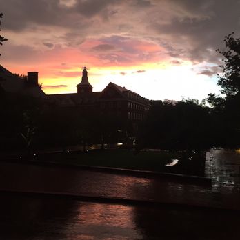 Maryland State House - Statehouse stormy sunset - Museums Near Me - Annapolis, Maryland Maryland State House - Statehouse stormy sunset - Museums Near Me - Annapolis, Maryland