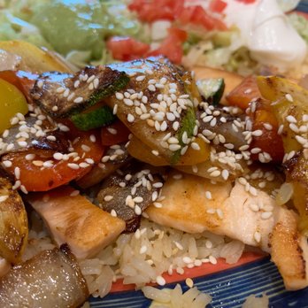 La Carreta - Salmon and veggies - Mexican Near Me - Weaverville, North Carolina La Carreta - Salmon and veggies - Mexican Near Me - Weaverville, North Carolina