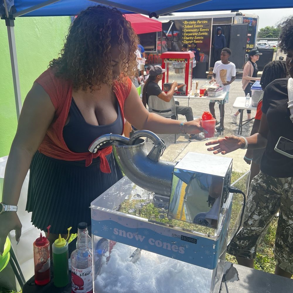 We Rent Fun - Snow cone rental - Party Equipment Rentals Near Me - Medley, Florida We Rent Fun - Snow cone rental - Party Equipment Rentals Near Me - Medley, Florida