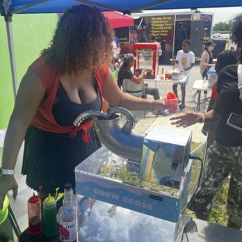 We Rent Fun - Snow cone rental - Party Equipment Rentals Near Me - Medley, Florida