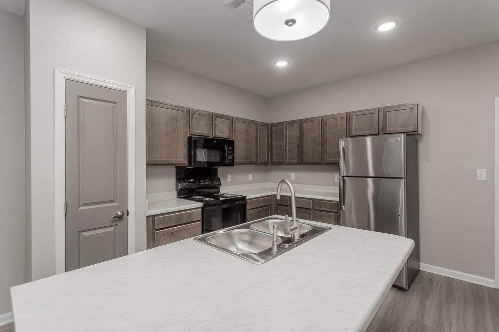 ROBINSON FLATS 1205 Robinson Rd, Old Hickory, Tennessee Apartments