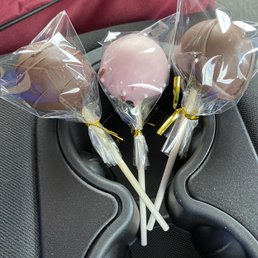 $3.75 each cake pop's mediocre at best