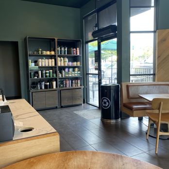 Starbucks - Coffee & Tea Near Me - Santa Clarita, California Starbucks - Coffee & Tea Near Me - Santa Clarita, California