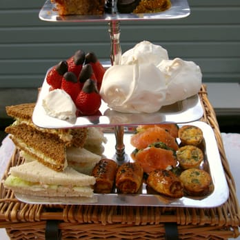 Picnic Company - High Tea Picknick - Food Near Me - Amsterdam, New Hampshire Picnic Company - High Tea Picknick - Food Near Me - Amsterdam, New Hampshire