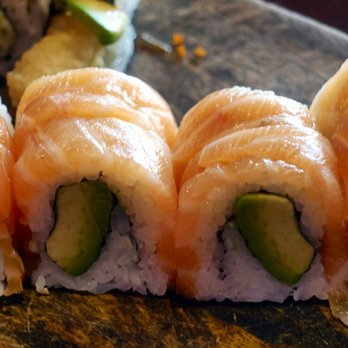 Umi Sushi - Sashimi Roll - Japanese Near Me - Fresh Meadows, New York