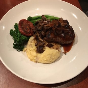 Seasons 52 - Wood-fired filet mignon - New American Near Me - Altamonte Springs, Florida