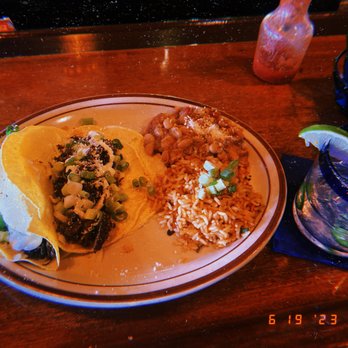 Mavericks Restaurante Mexicano - Spicy barbacoa taco plate with hand-pressed corn tortillas - Mexican Near Me - Woodruff, Wisconsin