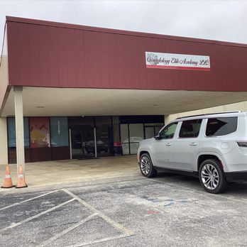 Cosmetology Elite Academy - Cosmetology Schools Near Me - Williamsburg, Kentucky Cosmetology Elite Academy - Cosmetology Schools Near Me - Williamsburg, Kentucky