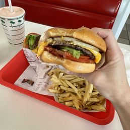 Cheeseburger with fries and strawberry milkshake