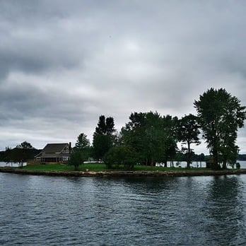 Gananoque Boat Lines - Tours Near Me - Gananoque, Ontario Gananoque Boat Lines - Tours Near Me - Gananoque, Ontario