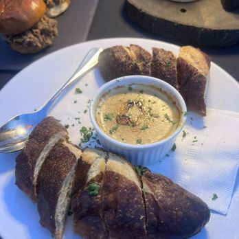 Frind Estate Winery - Beer cheese with pretzel bread - Wineries Near Me - West Kelowna, British Columbia