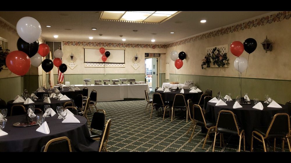 RIVERHEAD POLISH HALL / TAP ROOM 11 Photos Bars 214 Marcy Ave