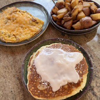 Aloha Stacks - Meat Lovers Omelette Captain Mac Nut Potatoes - Breakfast & Brunch Near Me - Irvine, California