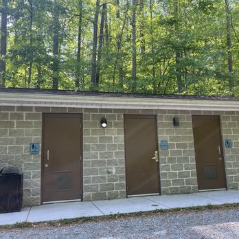 Salem Lake Park - Single-stall bathrooms available at the halfway point, 3.5 miles in - Parks Near Me - Winston-Salem, North Carolina Salem Lake Park - Single-stall bathrooms available at the halfway point, 3.5 miles in - Parks Near Me - Winston-Salem, North Carolina